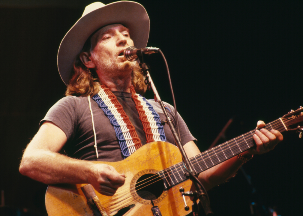 1982 (tie): 'Always on My Mind' by Willie Nelson, 'Just to Satisfy You' by Waylon Jennings and Willie Nelson, 'Slow Hand' by Conway Twitty, 'She Got the Goldmine (I Got the Shaft)' by Jerry Reed